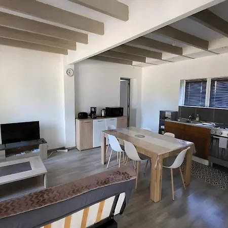 Apartment Ma Location Saisonniere Chasseneuil-du-Poitou